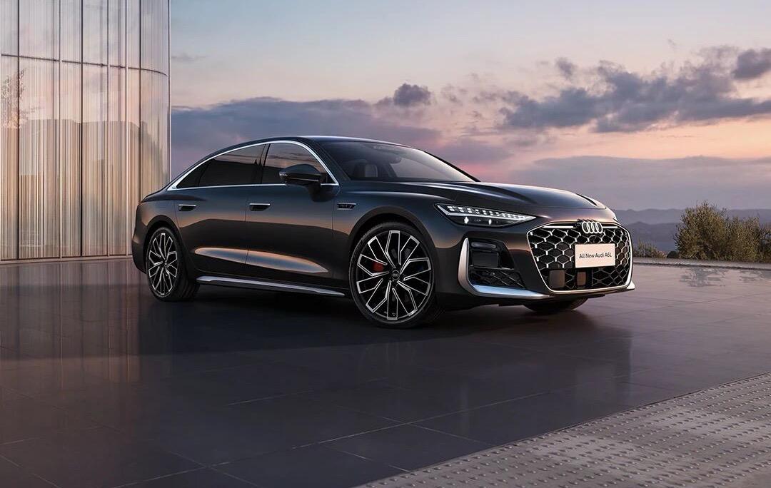 【32.3万元起，全新奥迪A6L开启预售】日前，全新奥迪A6L开启预售，共推出了