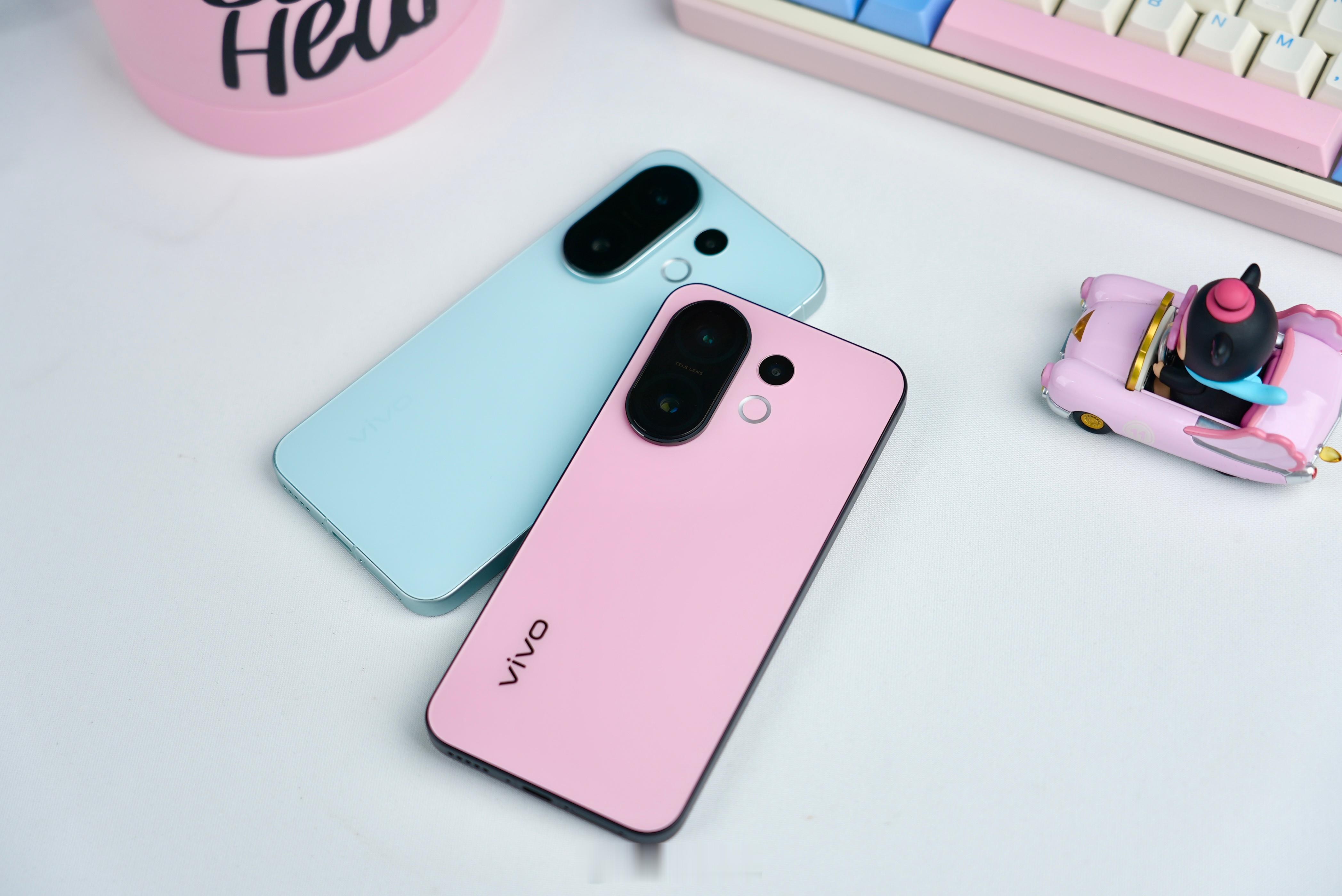 没想到继X系列之后，vivo的S系列也做小屏了，名字自然就是S30 Pro mi