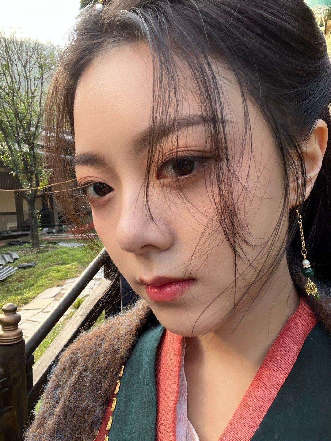 #赵今麦晒李蓉宫中碎片# 赵今麦的古装扮相和精湛的演技让我们对李蓉公主这个角色充