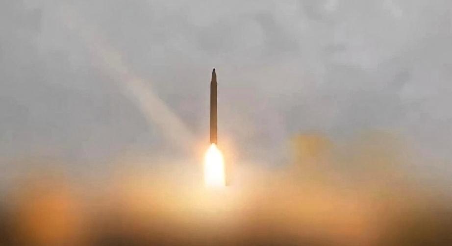 中东这局势真是越演越烈，不少朋友都在问，接下来到底会怎么走？
 
最近中东这边冲