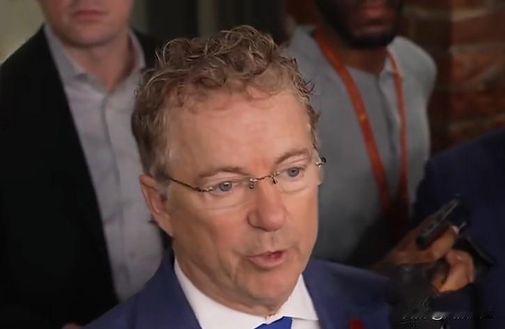 共和党参议员兰德·保罗参议员回应特朗普关于其“永不应再当选”的言论时表示他并不为