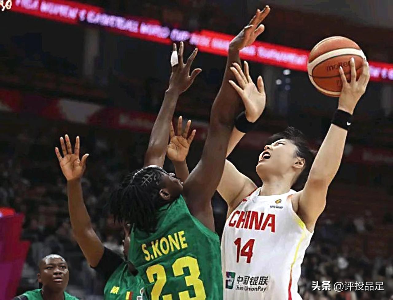 女篮世预赛武汉赛区战罢首轮，三个没想到！
1.没想到，中国女篮赢得如此艰难。对手