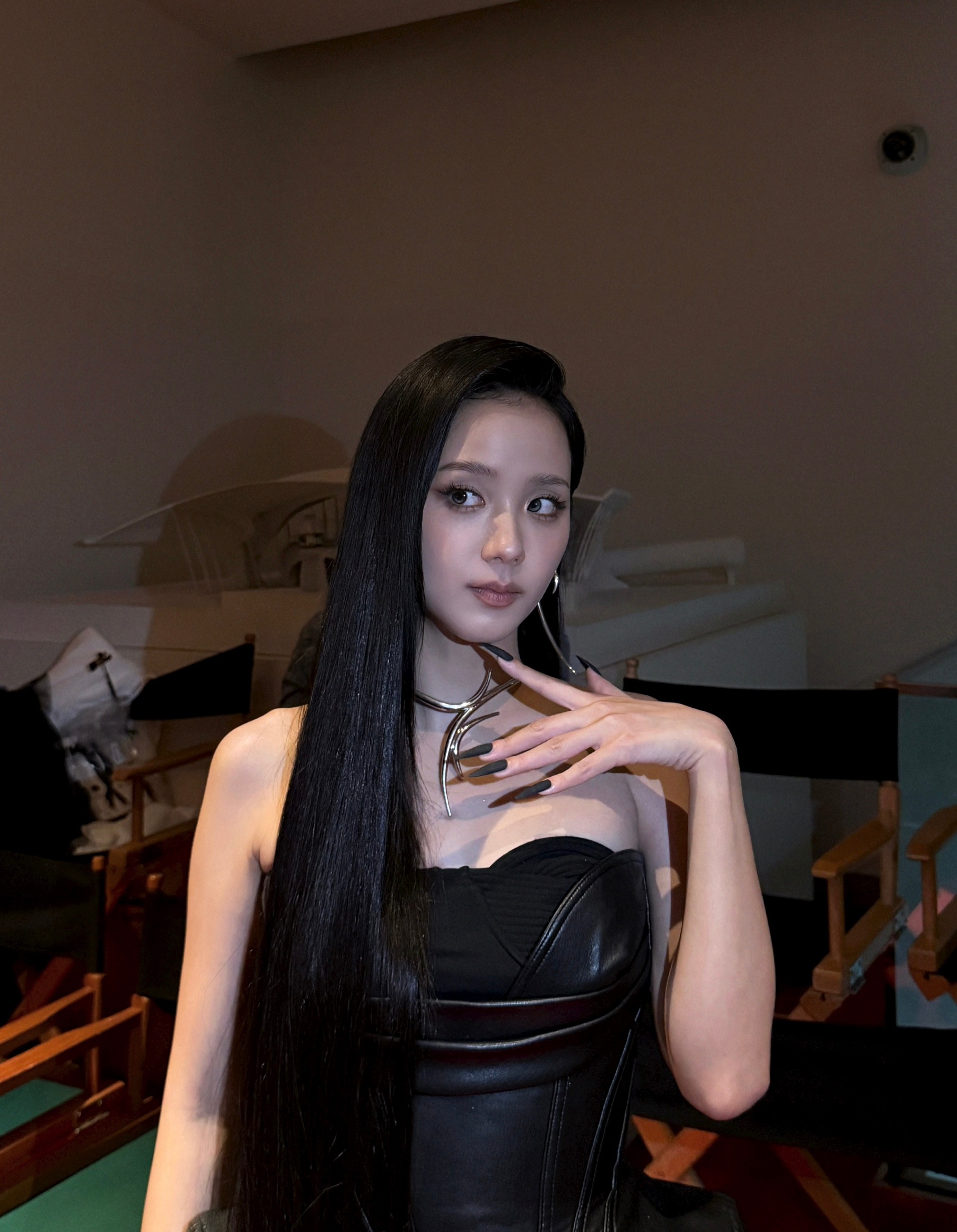 突如其来的EYES CLOSED！希望你们喜欢💝 ​​​