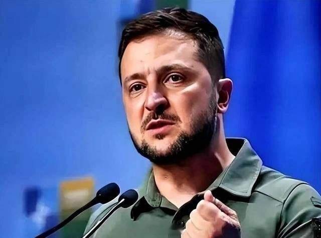 乌克兰冤不冤！四年多的时间，四年多的拼杀，硬生生把俄罗斯从一个超级大国打成了普通