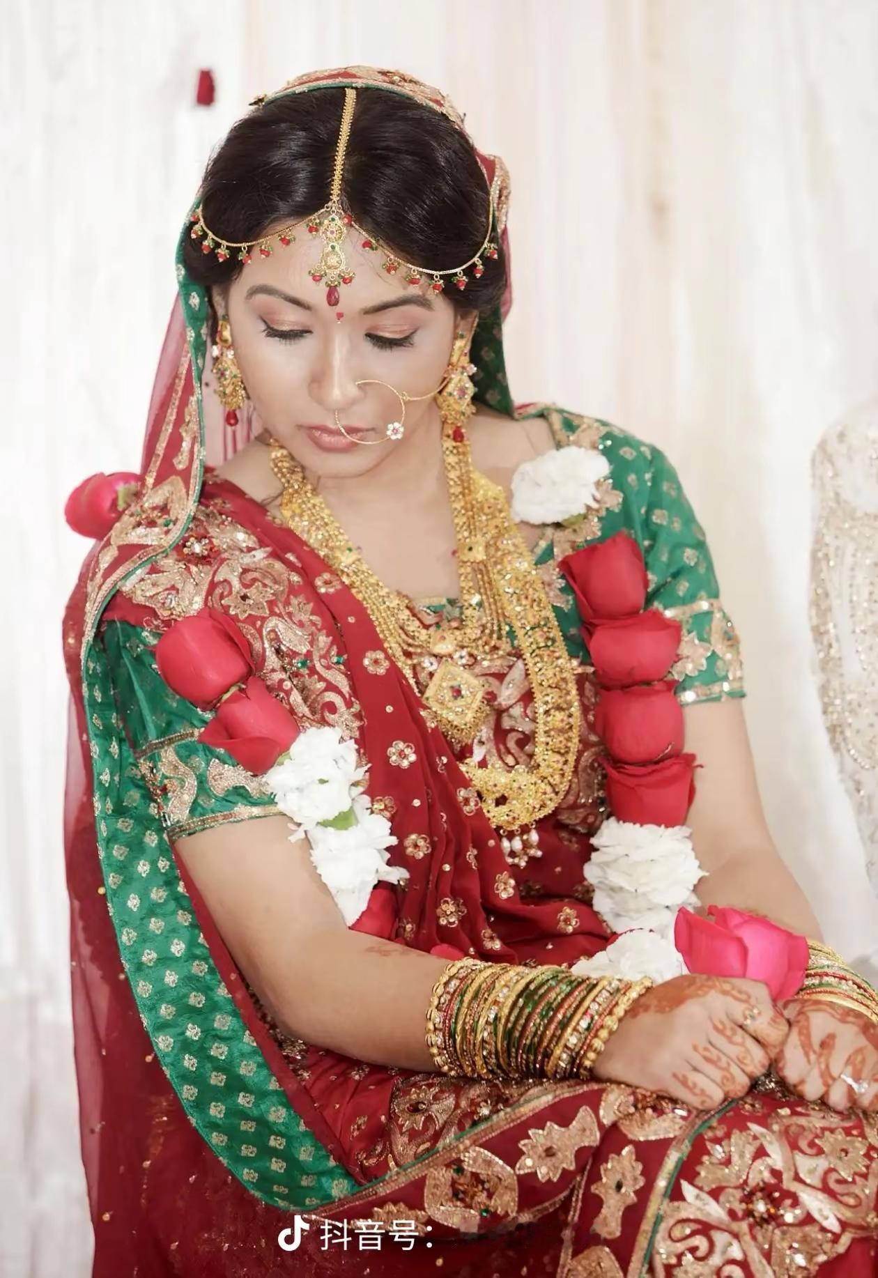 黄金持有
第一印度
第二中国
第三美国
尤其印度97%在百姓手中，从女儿出生就攒