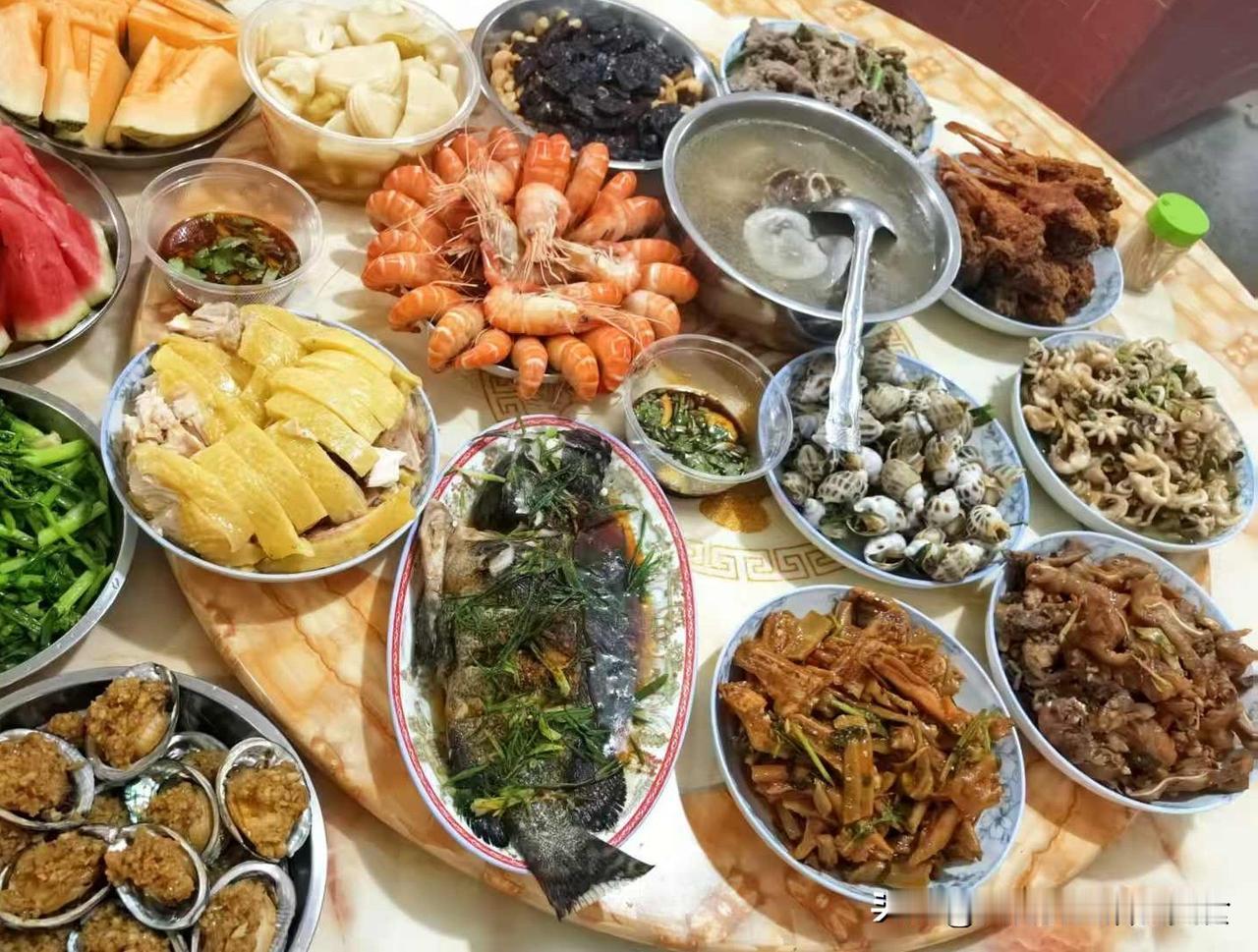 我的小姑子今年三十岁了
年前从某私企失业，
那会刚好准备过年，
就回老家了
说年