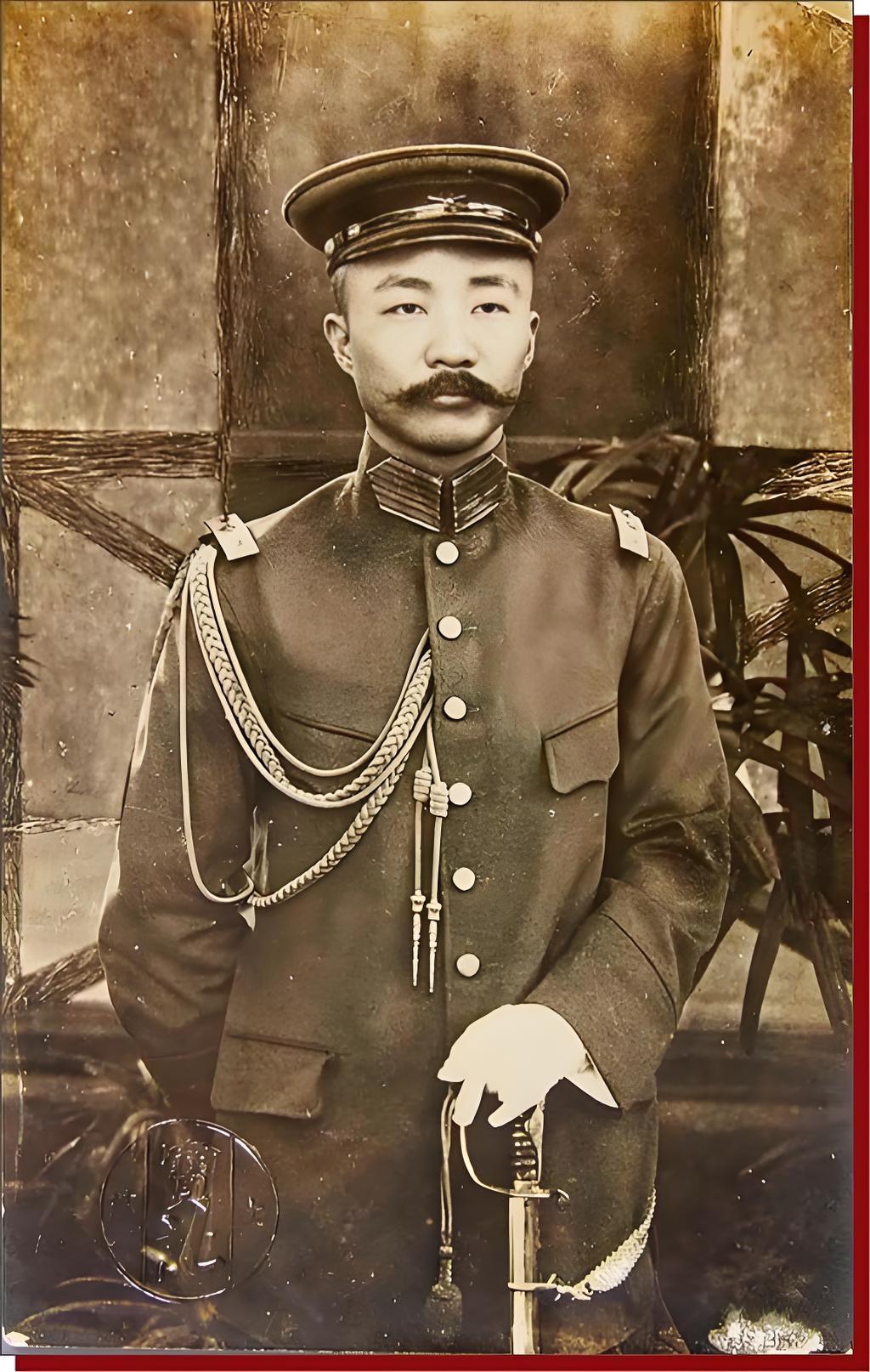 民国“狂人”李烈钧：将军不爱江山，竟为妓女折腰？

都说英雄难过美人关，可没想到