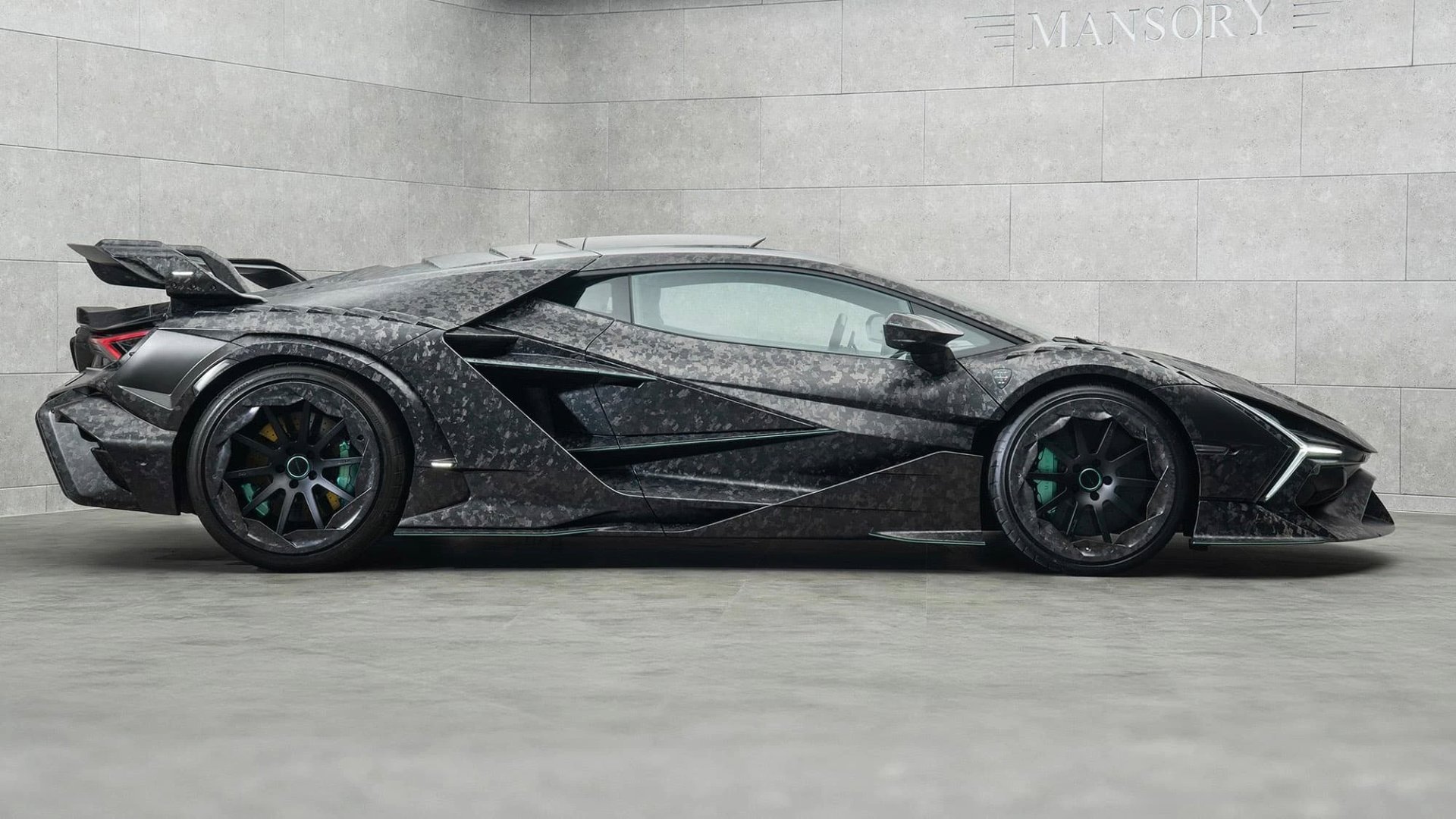 车市热门 Mansory推出基于兰博基尼Revuelto的新款Carbonado