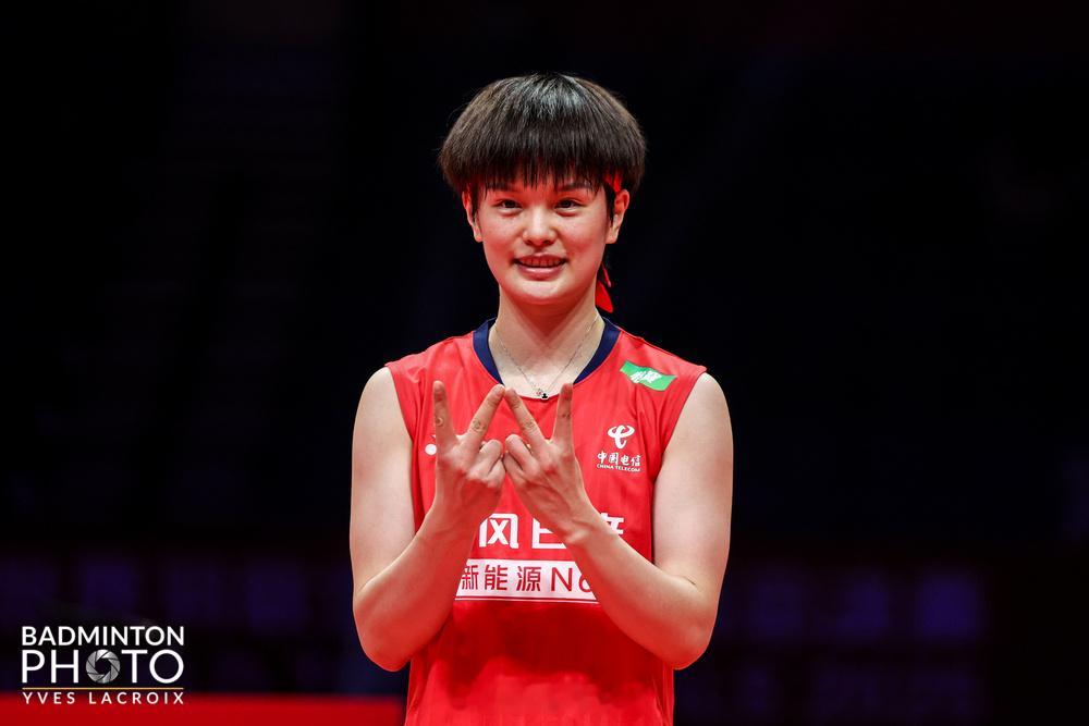 王祉怡晋级16强马来西亚公开赛女单首轮：王祉怡 21-17、21-9 吉尔莫20