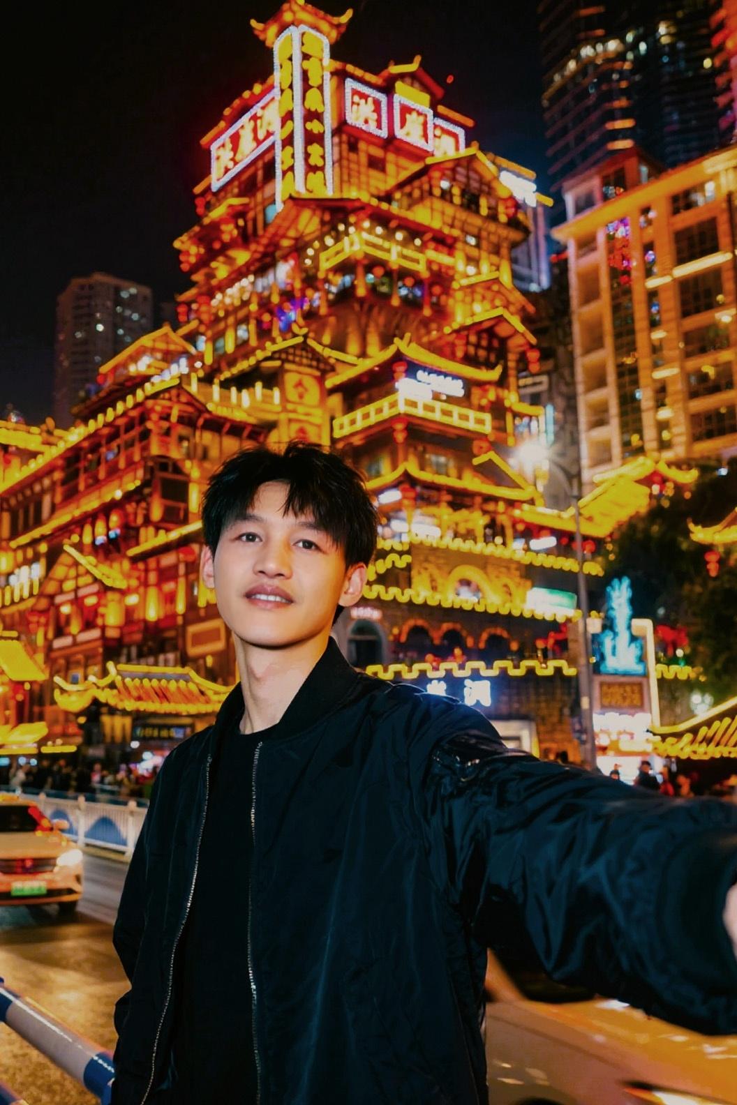全国80多万台收割机能像“网约车”一样精准匹配麦收需求，主要得益于智能调度平台的