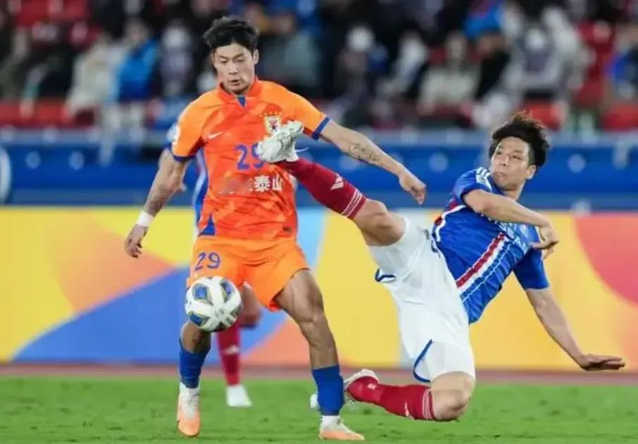 这个阵容，战胜横滨水手把握大：
王大雷
刘洋、郑铮、贾德松、高准翼
李源一、彭欣