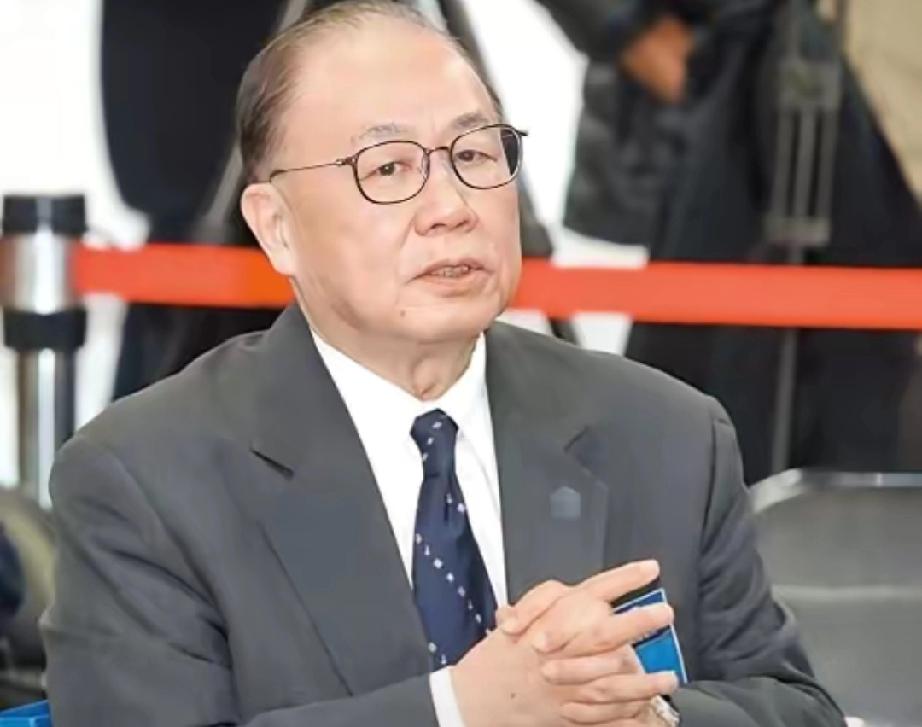 台军前司令员陈永康直言，大陆很难用武力统一台湾！去年解放军在台海搞的演习，那可不