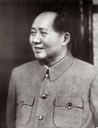 “尽可能查出一切大中小贪污犯，既不嫌少也不怕多，有多少就应查出多少。特别注意查出