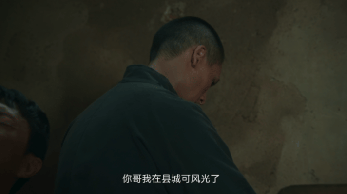 生万物以为是白眼狼他却报恩了 原当他是白眼狼，没味报恩破偏见 ​​​
