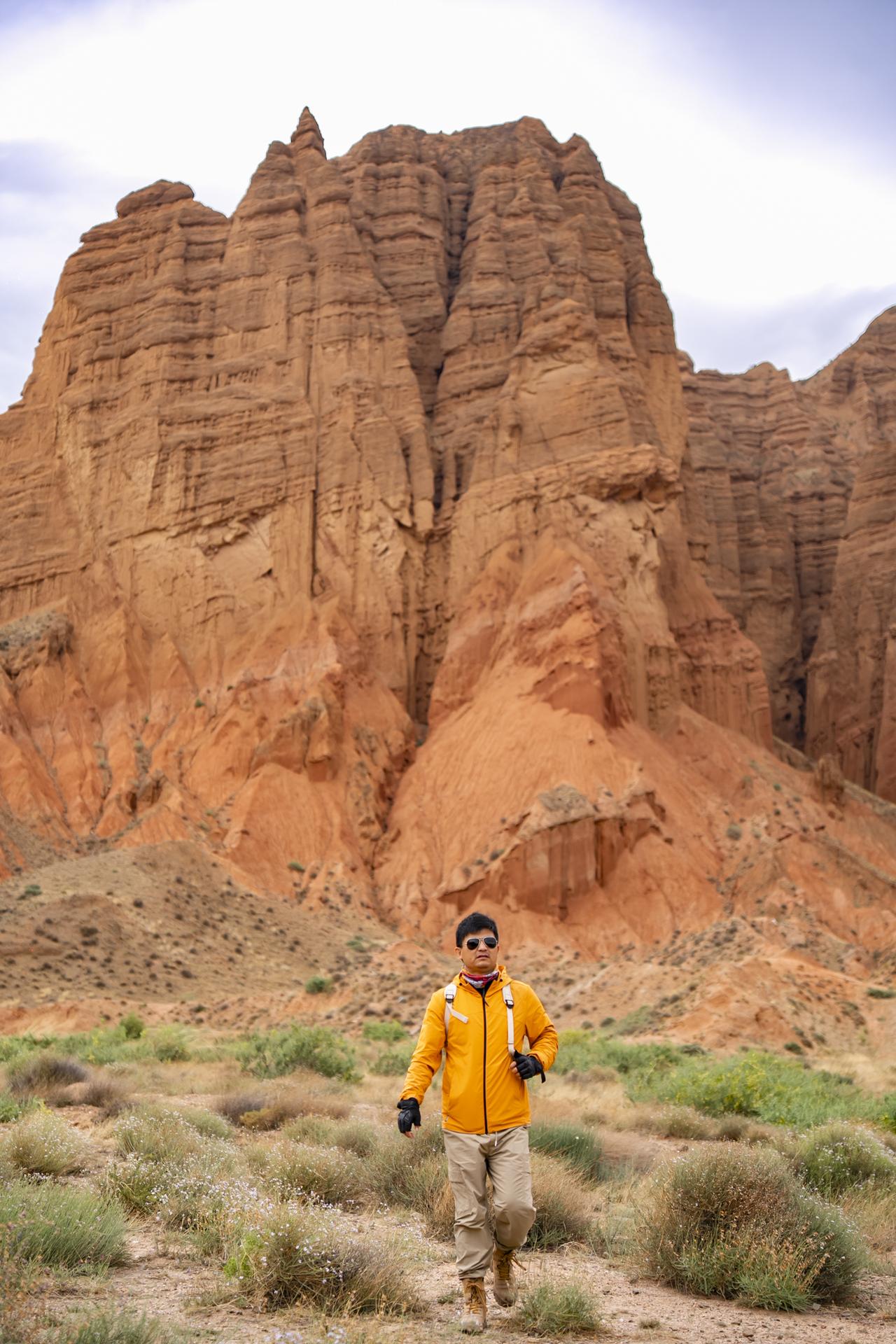 青海贵德地质公园｜黄河边的绝美丹霞秘境！

来青海千万别只盯青海湖！贵德这个小众