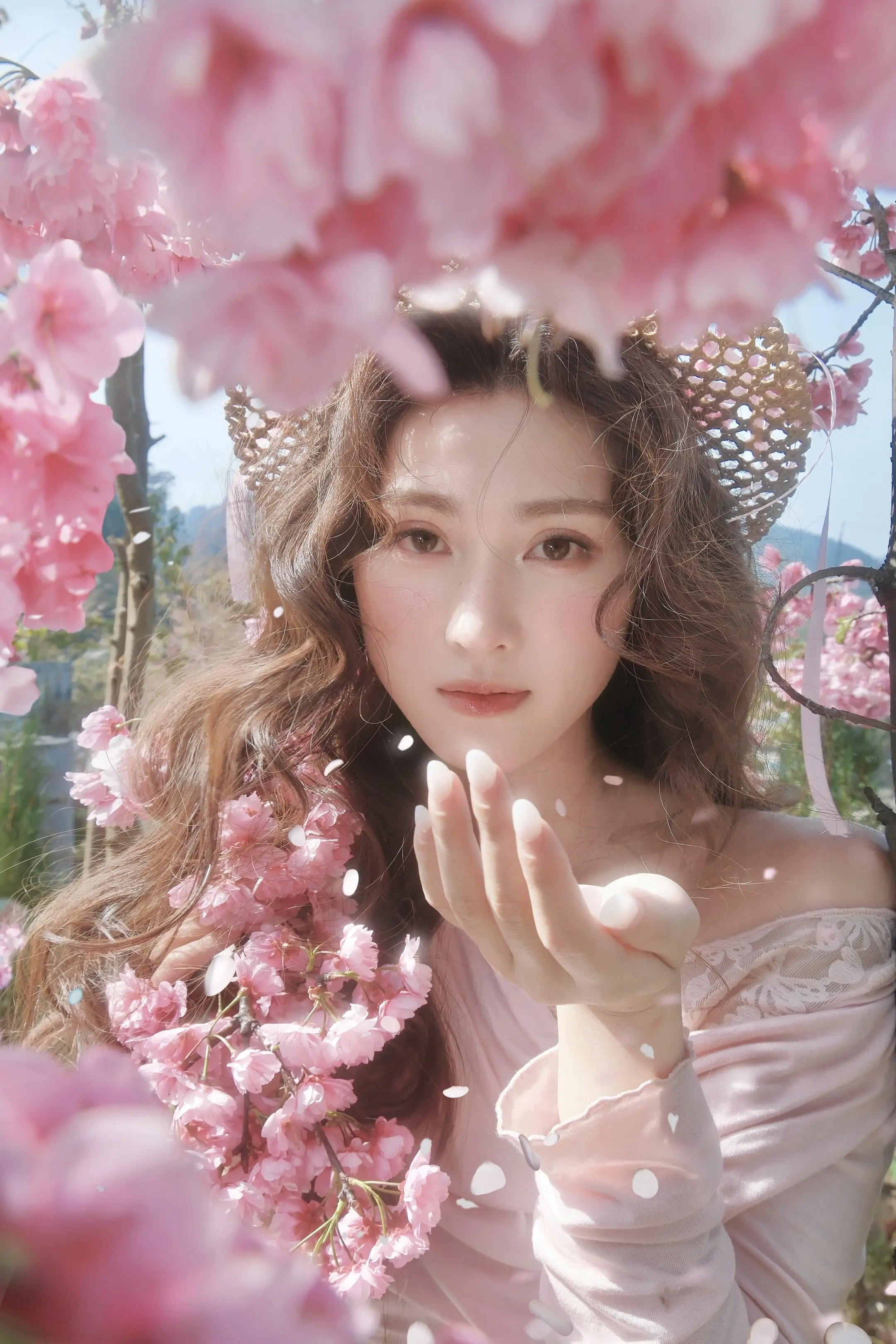 ◛⁺⑅.𝙎𝙖𝙠𝙪𝙧𝙖.“樱花飘落的速度 是秒速五厘米”🌸 * ❀