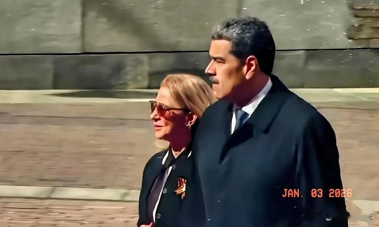 美军突击仅用一个多小时就控制抓捕了委内瑞拉总统马杜罗，我就在想，这出戏码背后到底