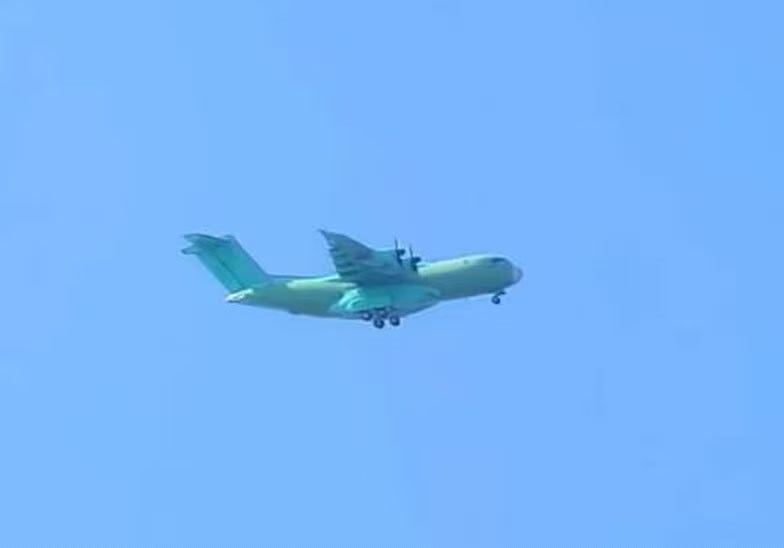 第二架新中运(Y-15)原型机首飞 [并不简单]老中现在各项新型武器项目的研发进