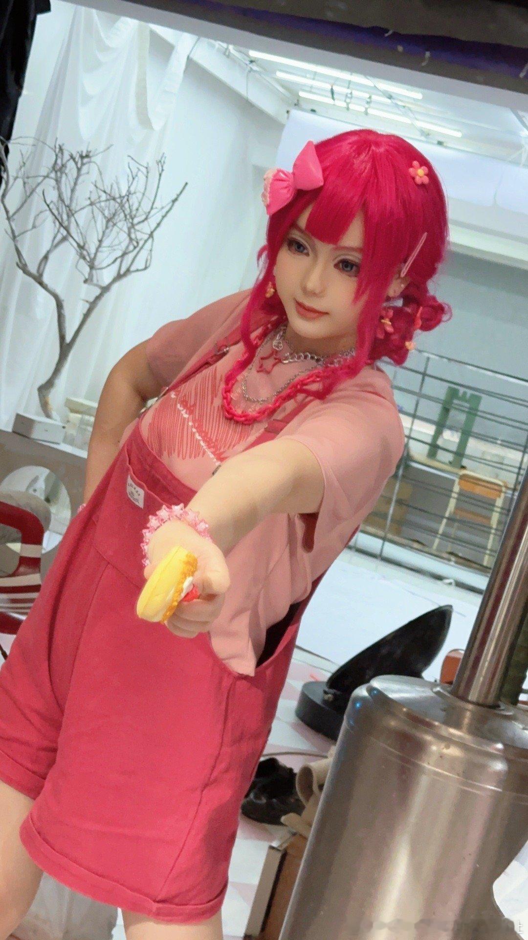 #cosplay[超话]# 今天是不一样的马.小马宝莉的碧琪. 魚别渊出的东西就
