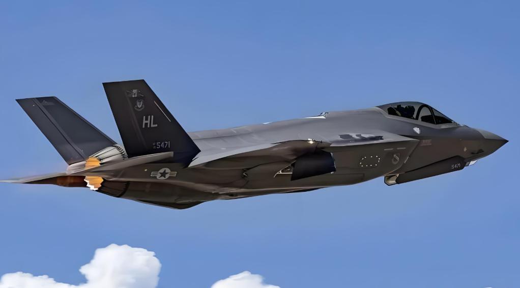 洛马把F-35吹上天，只要不遇解放军，有希望成就空战里的“老六”