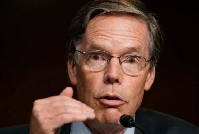 印度到底离“世界大国”有多远？答案远比想象中冷静。美国前驻华大使伯恩斯用他几十年