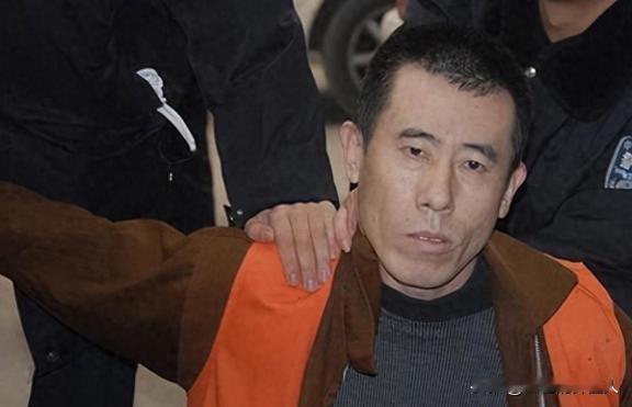 安徽，一男子17年内，对116位农村留守妇女下手，连自己的小姨子都不放过！村里人