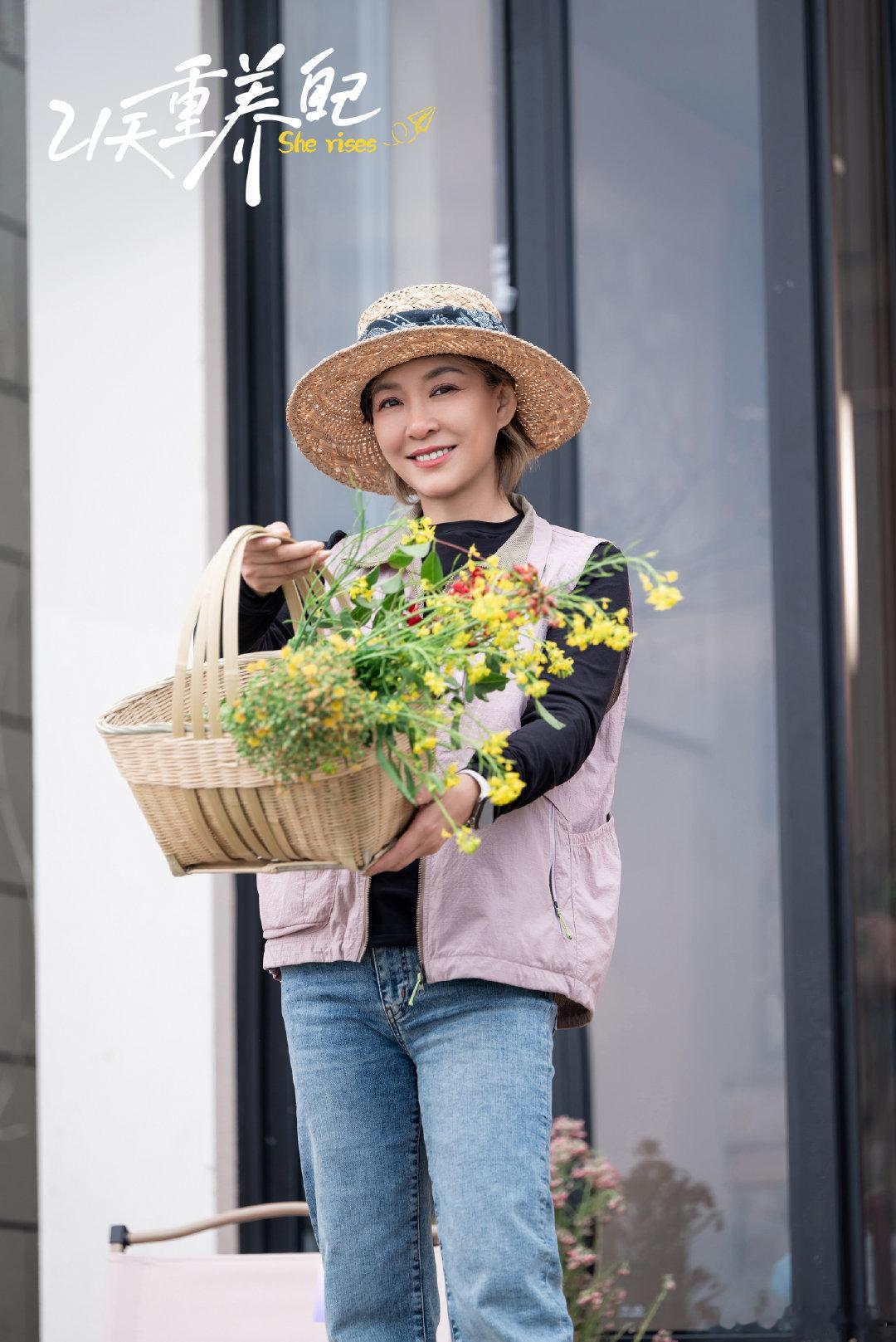 李静吃过更年期的苦所以更要科普务农、居家的阿姨都能看懂的科普！静姐和专家分享的养
