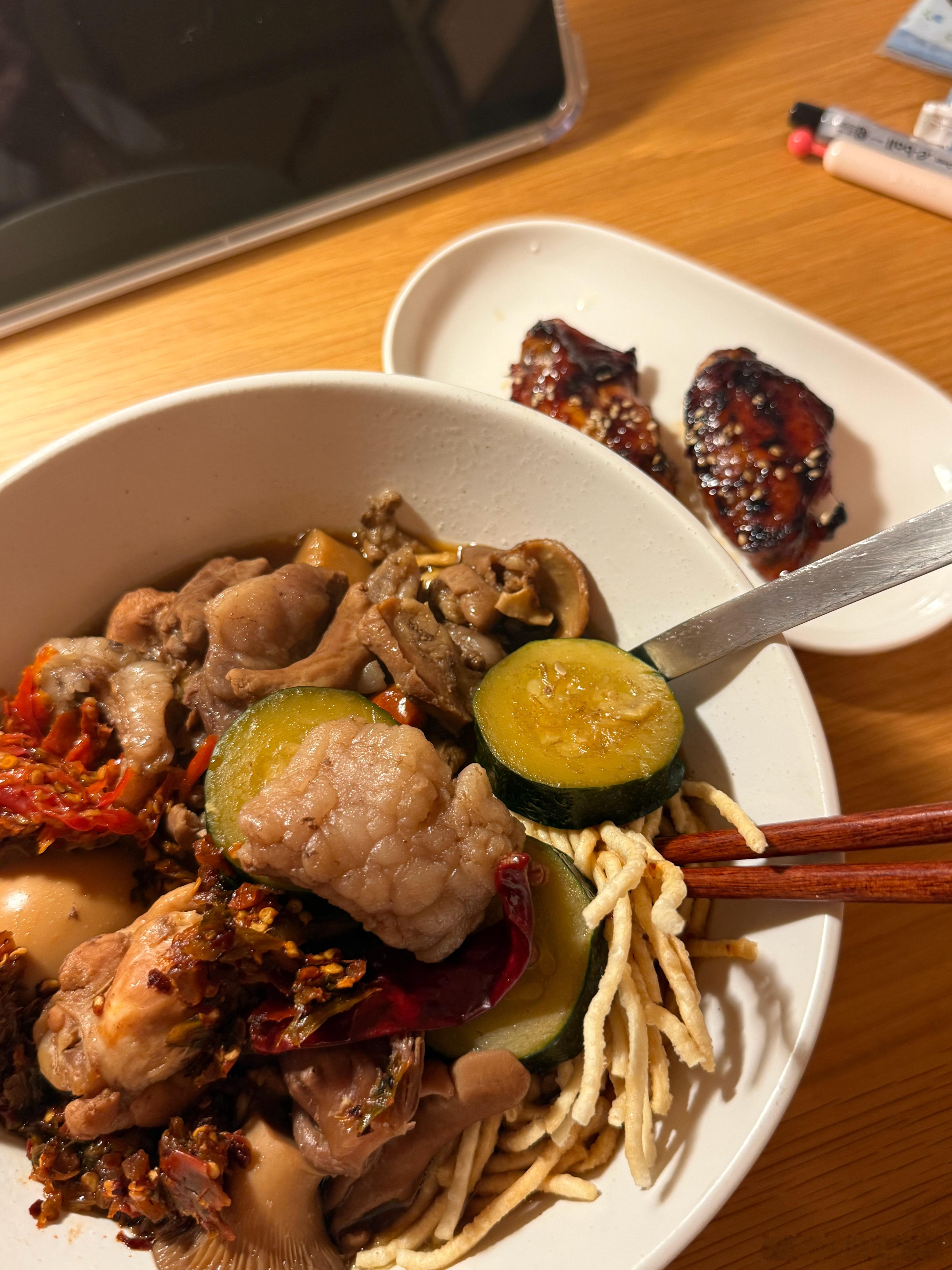 绝品卤味锅烧意面