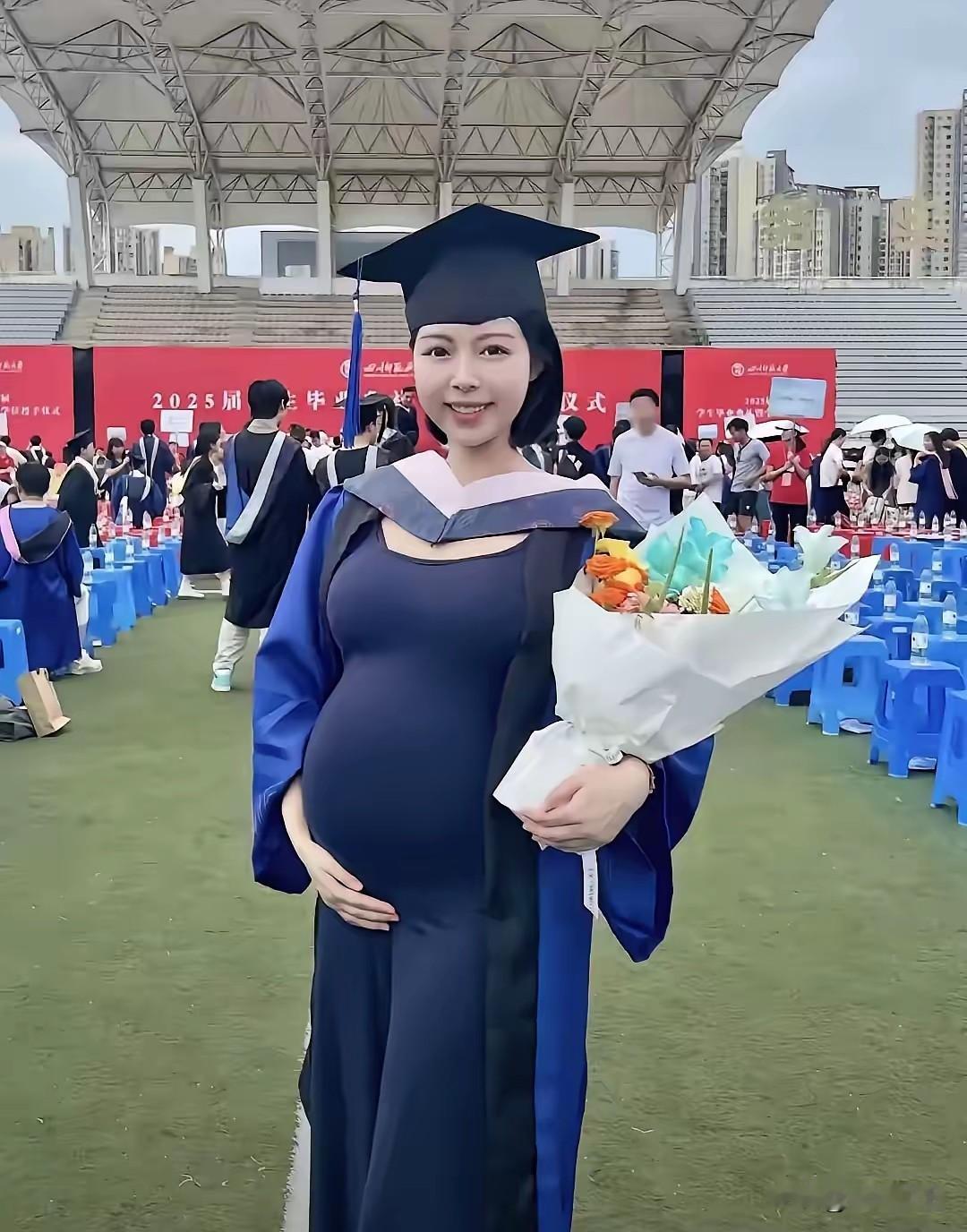 大学的怀孕女学生，如果学习期间，巧遇十月怀胎分娩，可以申请休学吗？也可以按政策休