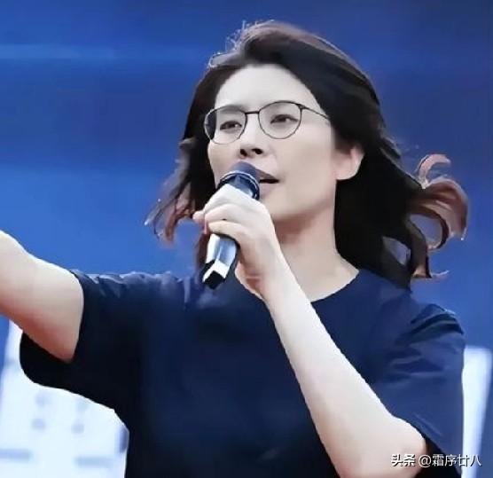 郑丽文访陆随行名单藏深意！排除亲美派，2个细节太关键。
 
郑丽文率团访陆，随行