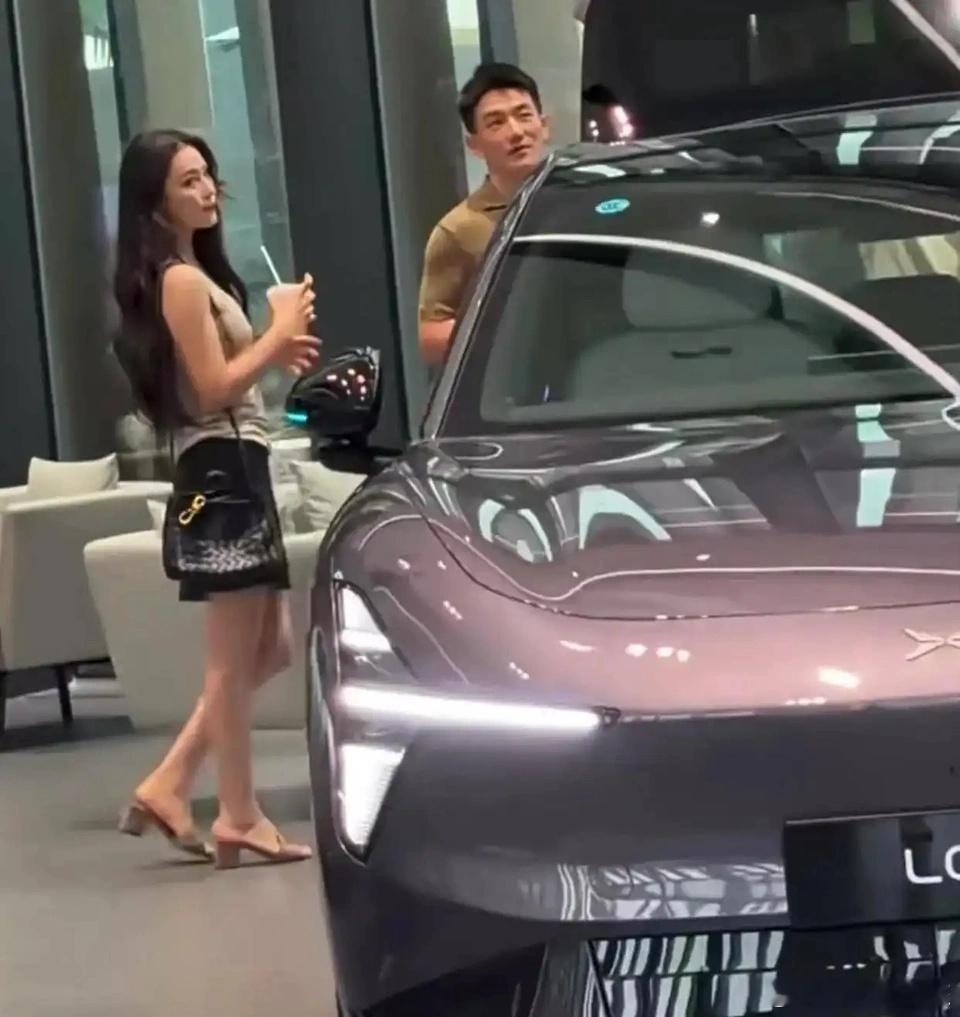 张馨予和她老公感情真好 ​​​