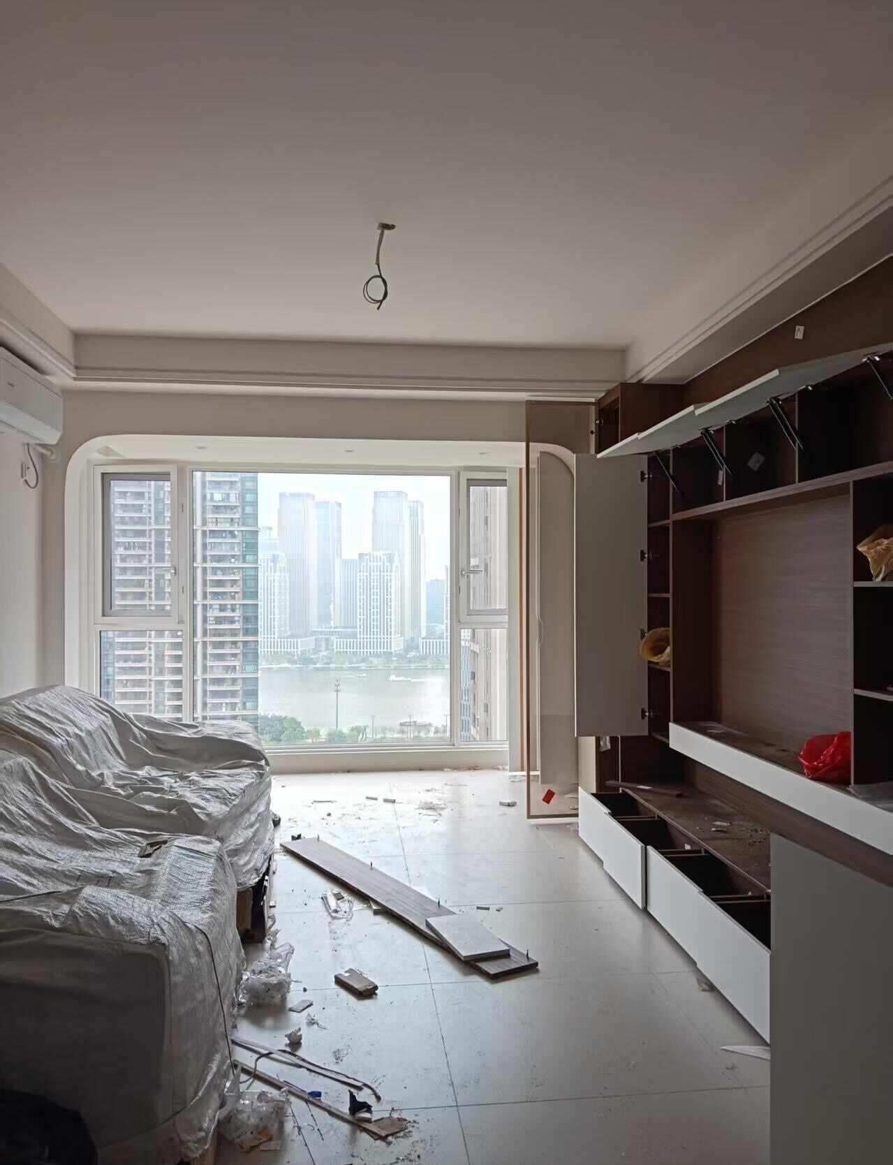 广州开荒，海珠区琶洲新村92平新房开荒完工
坐标广州，今日份开荒保洁，海珠区琶洲