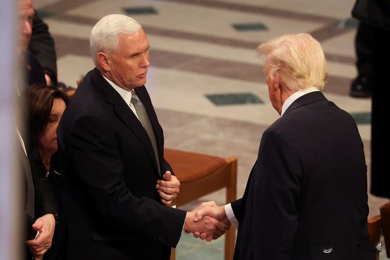 特朗普支持率降至39%，为挽回局面，他在全国电视讲话中宣布给近150万美国军人每