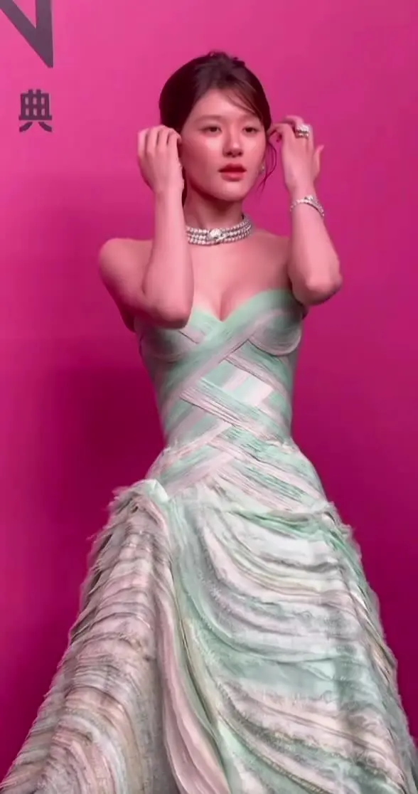 红毯的女星们，谁的状态更好？