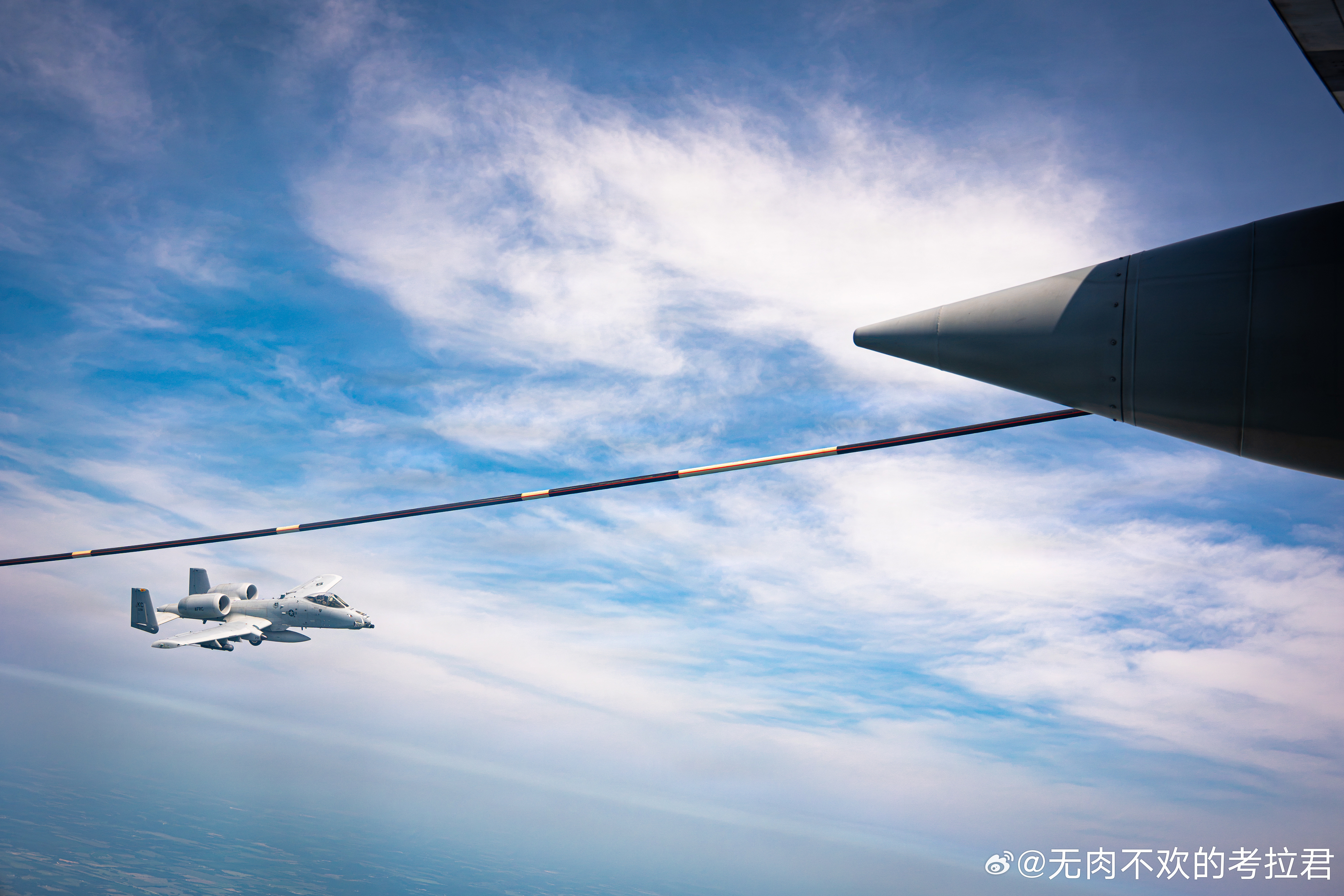 2026 年 8 月 13 日，陆战队第252空中加油运输中队的KC-130J为