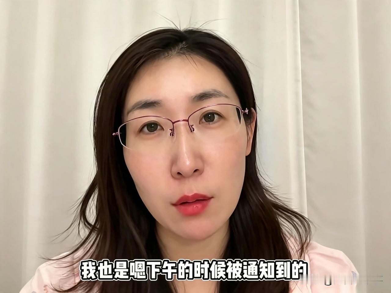 朱女士很聪明，她的最新回应看似毫不知情，却巧妙的阴阳了前夫唐先生。

8月5日，