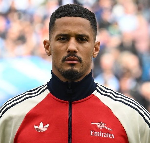 萨利巴：“我认为我们需要保持冷静。我们也需要在球场上拼尽全力、不惜一切，因为现在