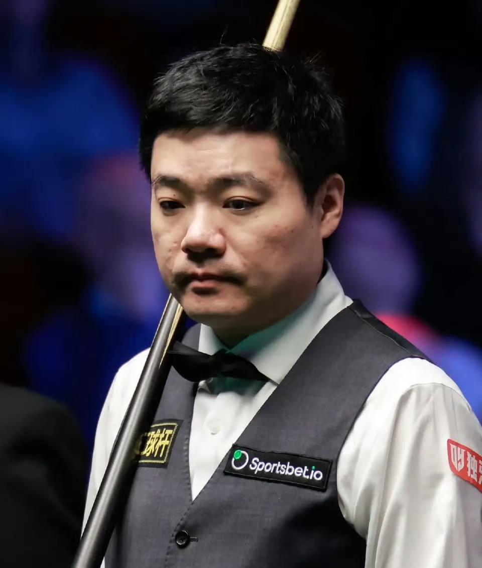 很遗憾！中国球员无缘斯诺克英锦赛四强。

1/4决赛，三位中国选手全部失利。其中