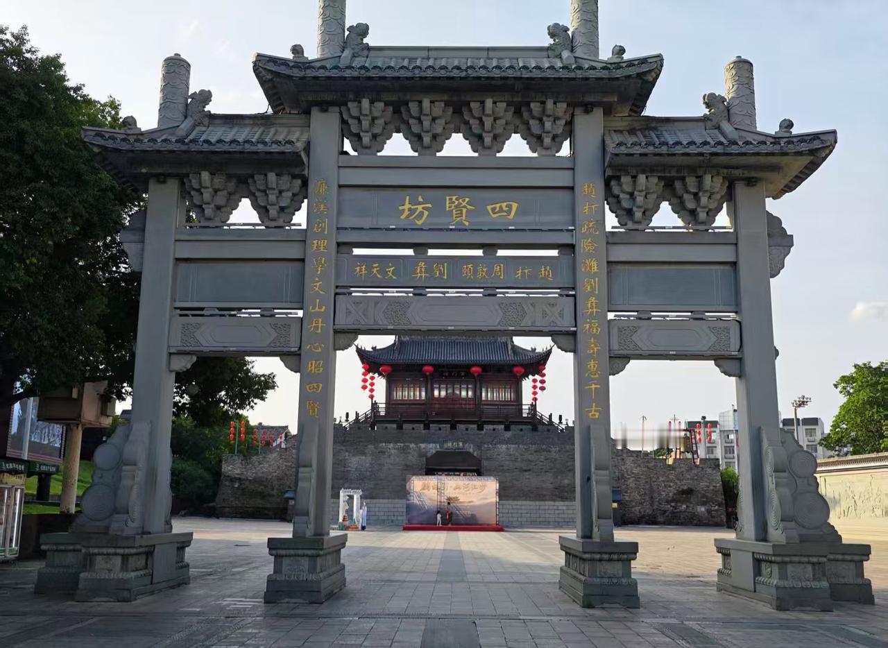 这里不仅是当地热门的旅游打卡点，也是了解赣州宋城文化的重要窗口，全年全天免费开放