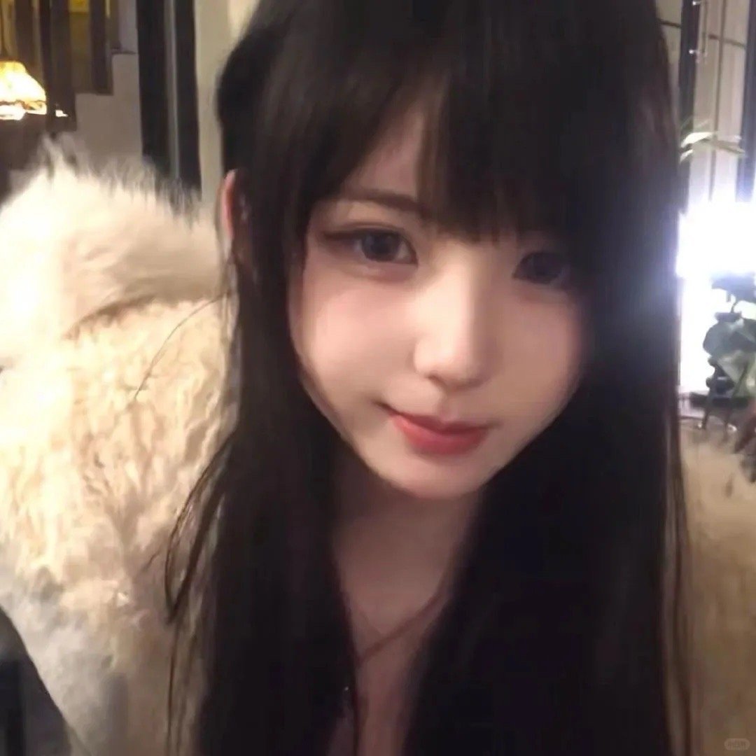 女生头像[超话]  𝙒𝙚𝘾𝙝𝙖𝙩无风格女生头像 ​​​