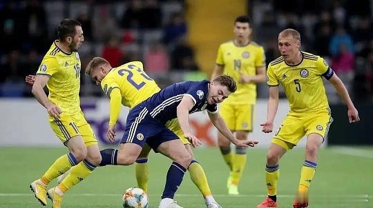 001  世预赛   哈萨克vs比利时 综合分析：综合来看，比利时无论是阵容、状