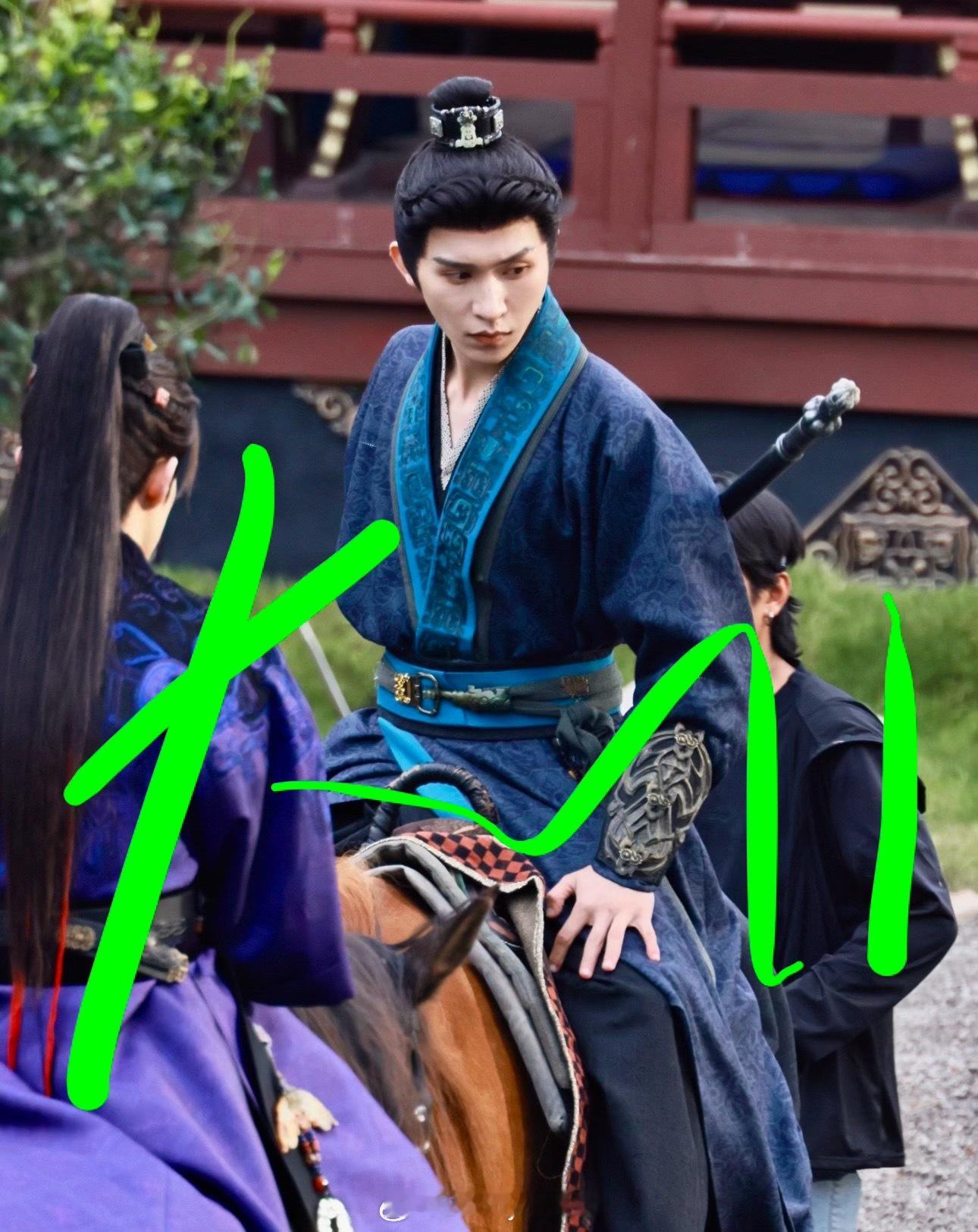 被张集骏帅到失语！古装适配度天花板！们内娱古偶男演员们就是这个水平