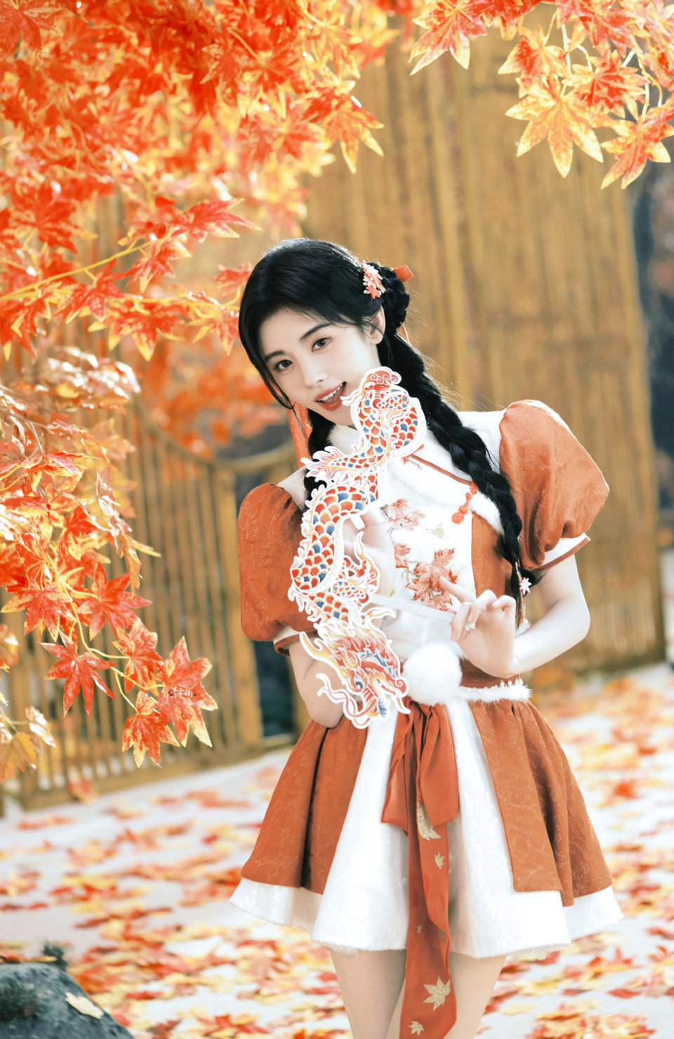 鞠婧祎苏绿夏 jjy鞠婧祎万花世界 你是神殿陨落的爱神 是救赎我的玫瑰''𝓨?