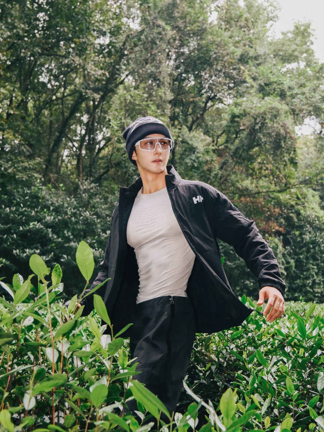 你一句喜欢野男人 我就进山了⛰️