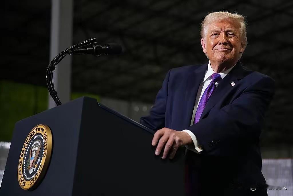 彻底断了特郎普访问念想，这是最需要做的。这不叫痛打“落水狗”，这是霸凌反噬，这更