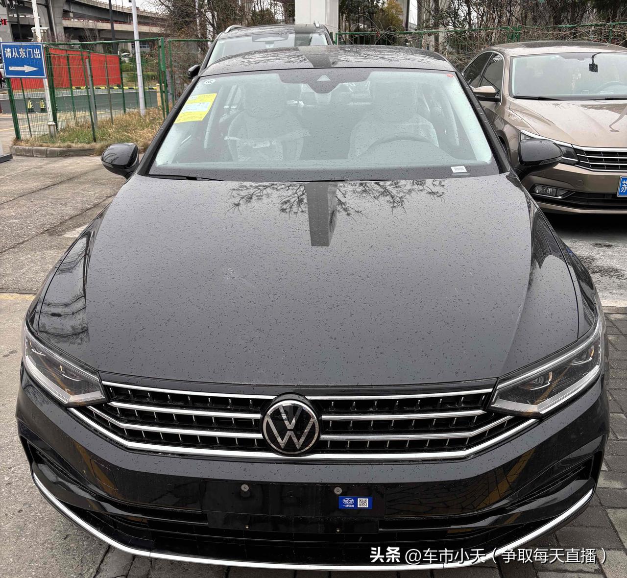 今年1月汽车销量中，被比亚迪霸榜多年的销量第一被吉利拿走。如果按照品牌销量，今年