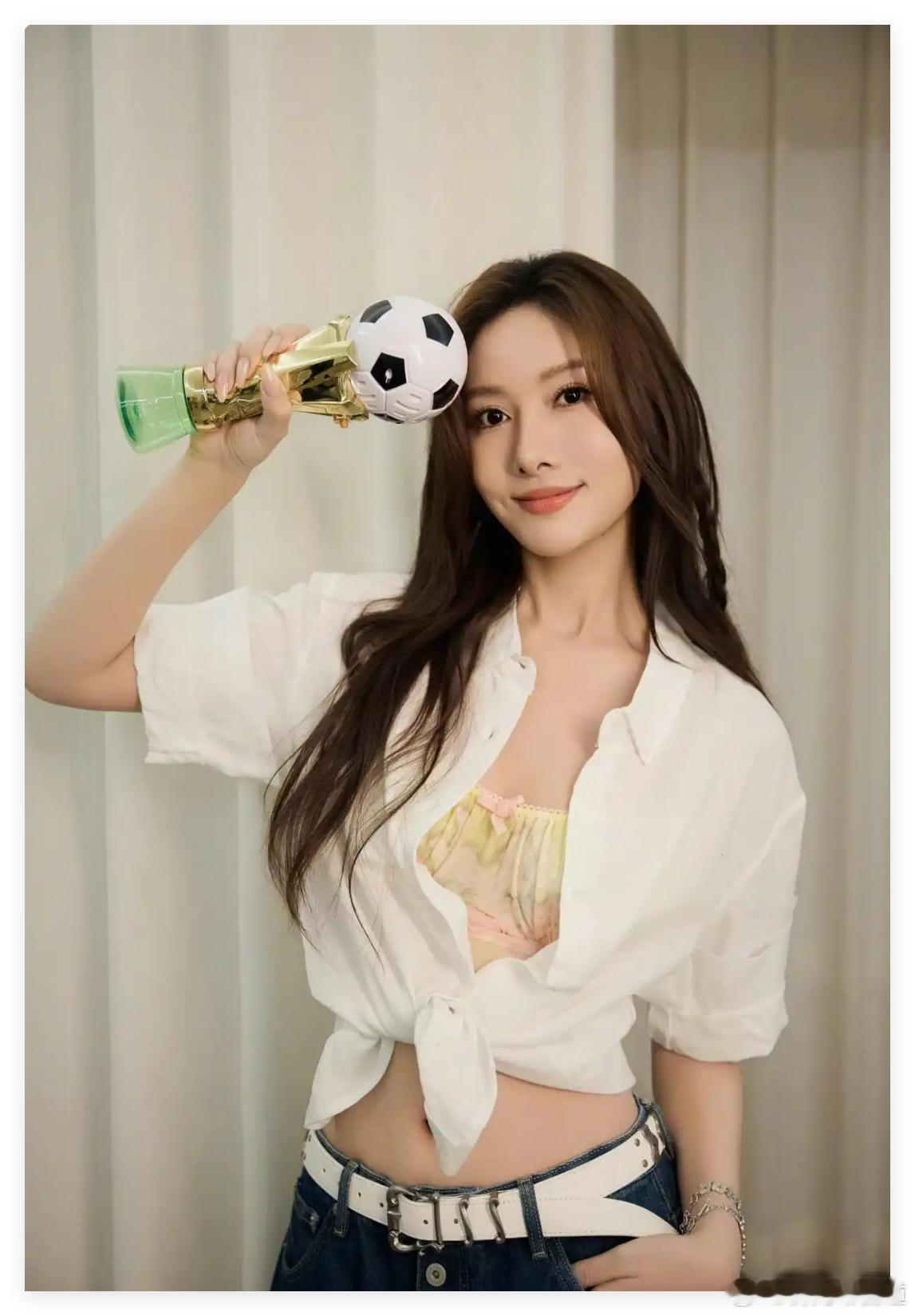 周二最近留意新热点，如果没有新热点，就做情绪拉力，打造妖股。