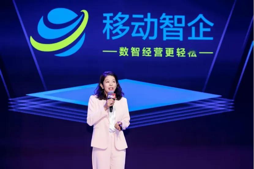 移动智企来助力，白酒厂开启智慧变革新旅程啦！
 
我家亲戚在老家经营着一家白酒厂