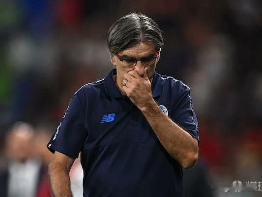 11轮联赛战罢，意甲已经四名主帅下课…今天凌晨，亚特兰大足球俱乐部官方宣布主教练