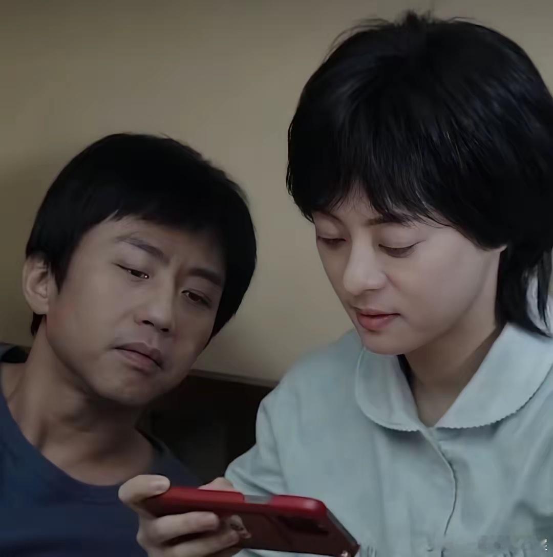 邓超凌晨发微博为孙俪庆生，晒出精心准备的生日礼物，祝老婆44岁生日快乐，这礼物可